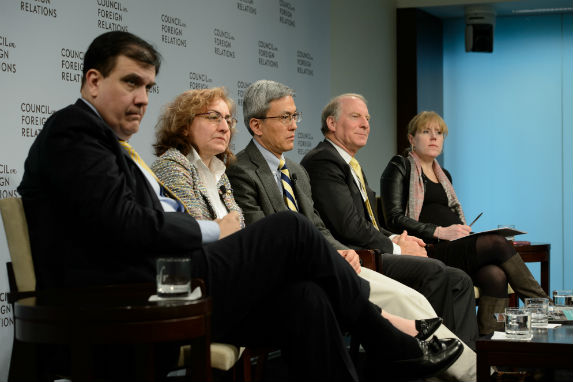 Carlos Ivan Simonsen Leal, Elizabeth Sidiropoulos, Chen Dongxiao, Richard Haass, and Missy Ryan discuss the Council of Councils Report Card. (Kaveh Sardari)